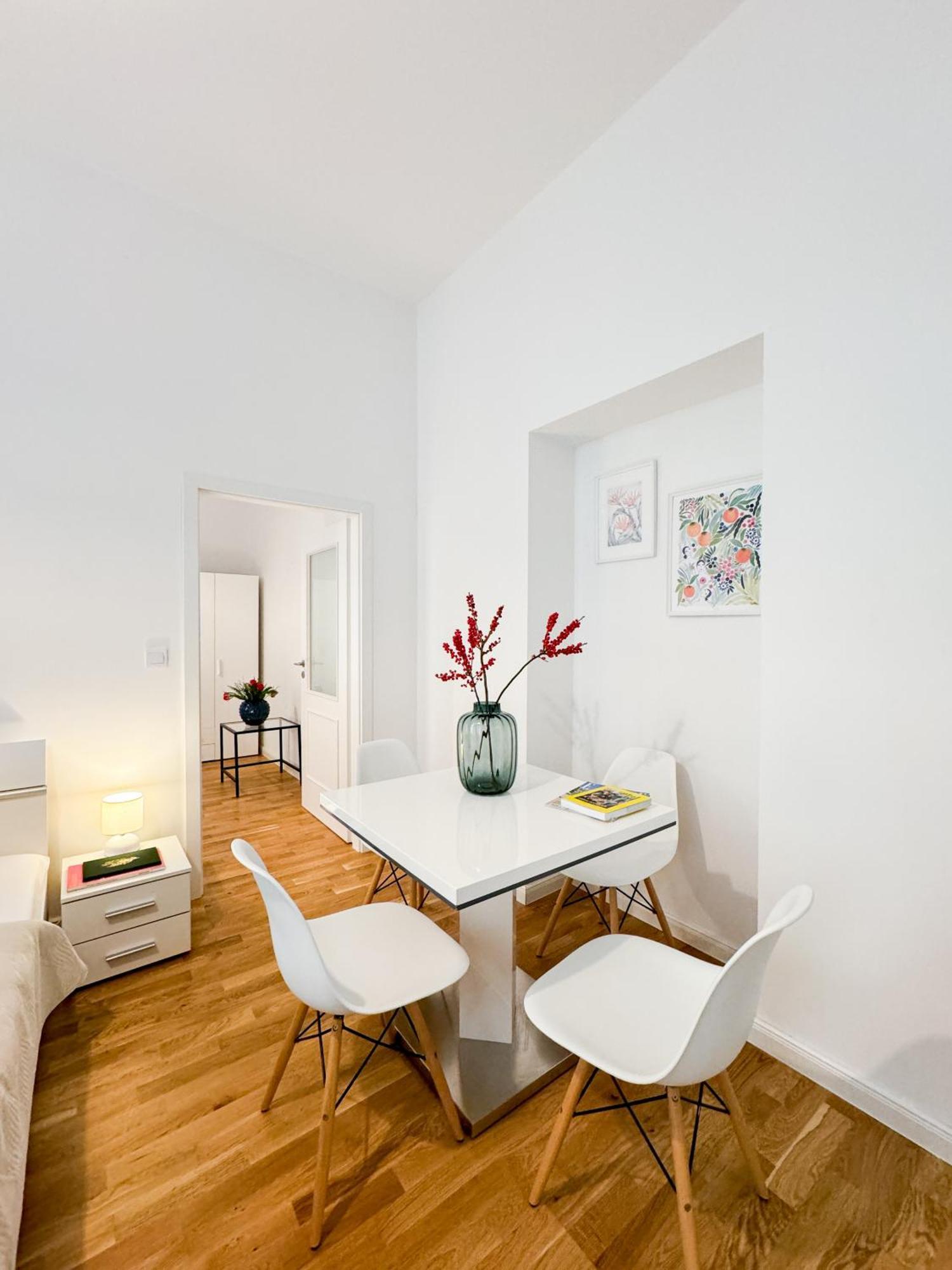 Turnkey I Wenceslas Square Apartments Praga Cameră foto